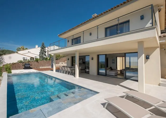 De Prestige Vue Sur Golfe De St Tropez Villa *